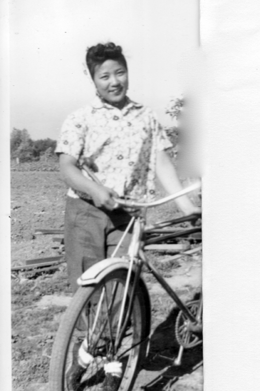 Molly 1941 Strawberry Picking